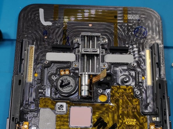 Samsung Galaxy A 80 Displayeinheit Zerlegung Zusammenbau Replacement, Slide-Schieber Linear entfernen: Schritt 13, Bild 1 von 1