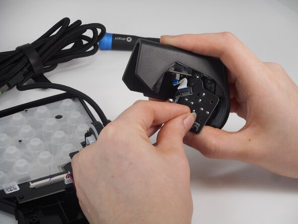 Razer Tartarus V2 D-Pad Replacement, D-Pad: crwdns2935265:05crwdnd2935265:02crwdnd2935265:03crwdne2935265:0