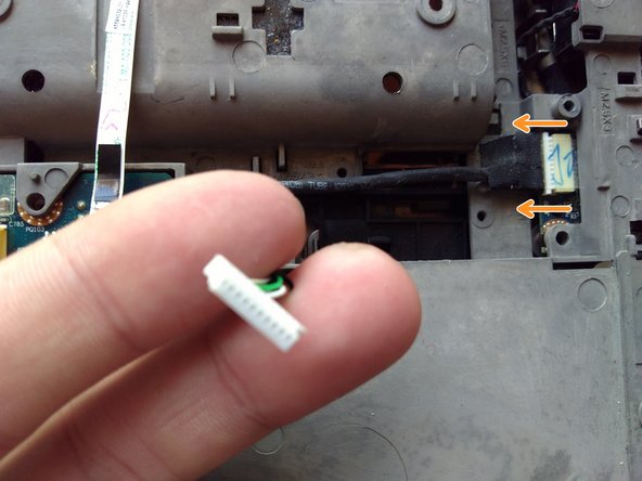 Desmontaje de laptop HP Pavilion dv4-2040us: crwdns2935265:016crwdnd2935265:02crwdnd2935265:03crwdne2935265:0