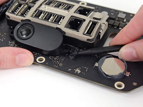 Mac Pro Late 2013 Speaker Replacement, Speaker: crwdns2935265:031crwdnd2935265:02crwdnd2935265:02crwdne2935265:0