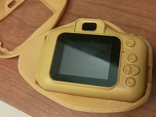 Omega Mart Photato unsticking shutter/select button, Stuck Shutter/select button: step 1, image 3 of 3
