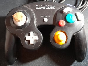 Broken on sale gamecube controller