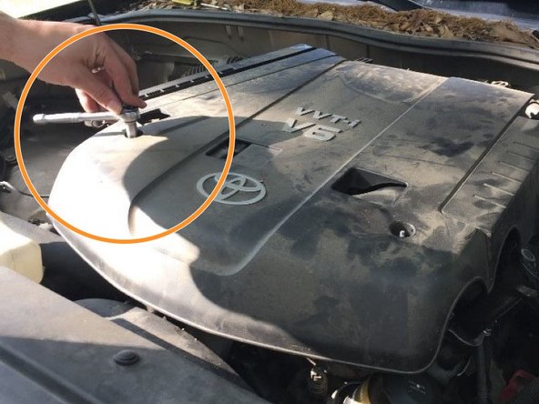 2005 Toyota 4Runner V6 Spark Plugs Replacement: crwdns2935265:04crwdnd2935265:03crwdnd2935265:03crwdne2935265:0