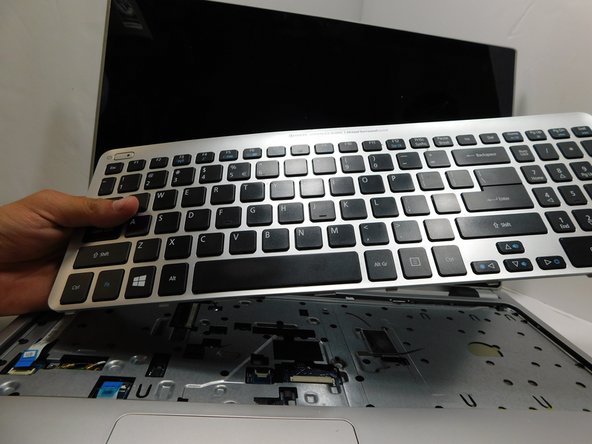 ACER Aspire V5-571P-6609 Display Replacement: stap 0, afbeelding 3 van 3