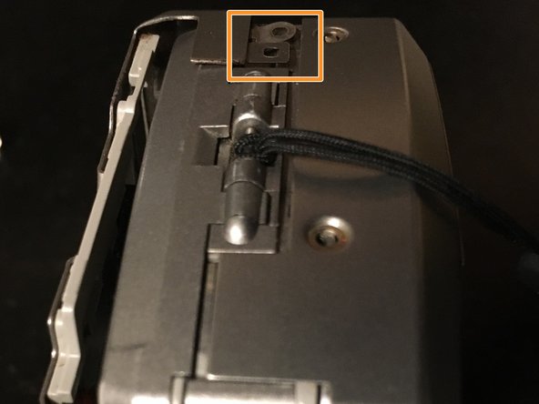 PENTAX OPTIO 330 Internal Battery replacement, Remove rear cover: crwdns2935265:04crwdnd2935265:03crwdnd2935265:03crwdne2935265:0