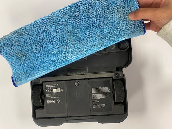 iRobot Braava 375t Cleaning Cloth Placement: crwdns2935265:04crwdnd2935265:02crwdnd2935265:03crwdne2935265:0