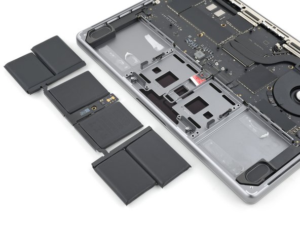 MacBook Pro 14" Late 2023 (M3) Battery Replacement, Remove the battery: crwdns2935265:035crwdnd2935265:03crwdnd2935265:03crwdne2935265:0
