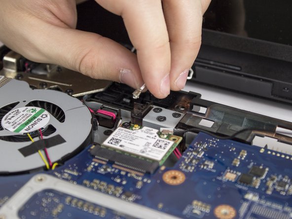 Dell Inspiron 17R-5737 Screen Replacement, Screen: crwdns2935265:012crwdnd2935265:03crwdnd2935265:03crwdne2935265:0