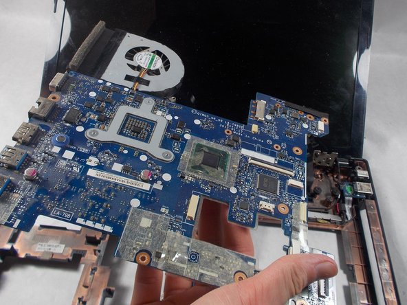 Lenovo IdeaPad N580 Motherboard Replacement: crwdns2935265:014crwdnd2935265:02crwdnd2935265:02crwdne2935265:0