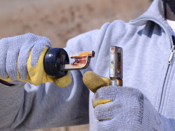 Afridev Casing Pipe Disassembly: crwdns2935265:013crwdnd2935265:03crwdnd2935265:03crwdne2935265:0