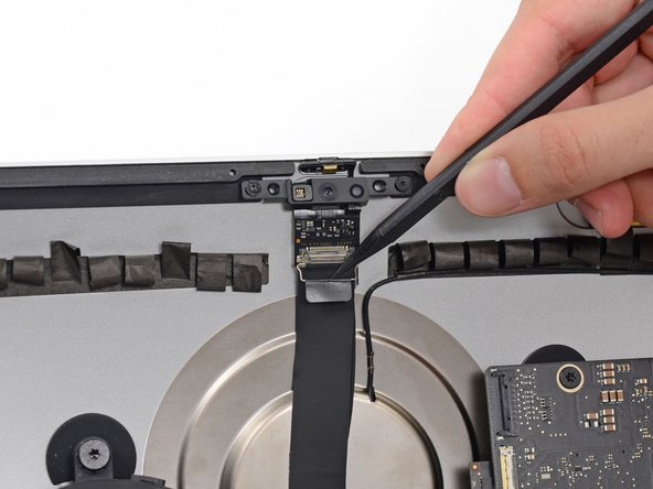 iMac Intel 21.5" EMC 2638 iSight Camera Replacement, iSight Camera and Microphone Cable: crwdns2935265:024crwdnd2935265:02crwdnd2935265:02crwdne2935265:0