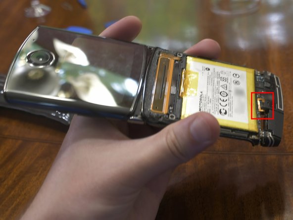 Motorola Razr 2019 Main Screen Replacement, Remove Chin Speaker Assembly: step 4, image 2 of 3