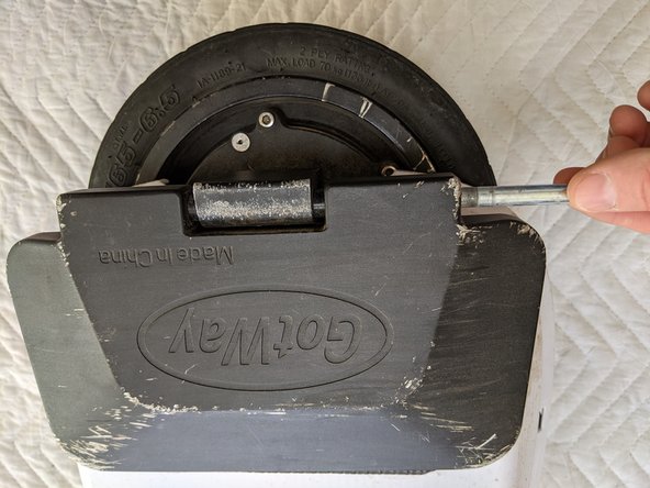 Tubeless Conversion for Gotway Begode Mten3 electric unicycle, Remove Left Foot Pedal: crwdns2935265:03crwdnd2935265:02crwdnd2935265:02crwdne2935265:0