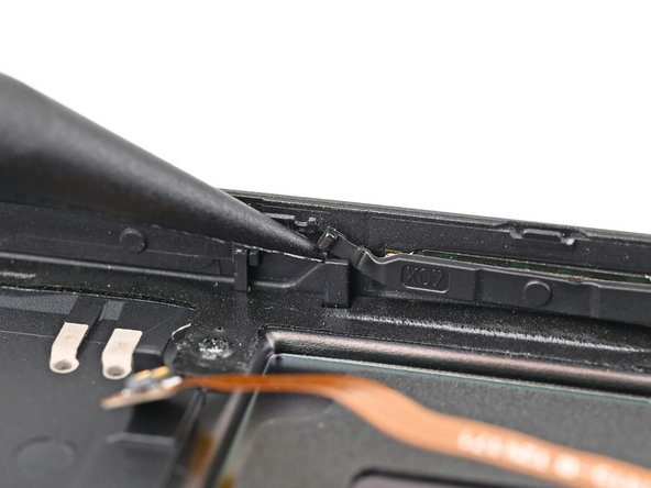 HMD Fusion Business Back Cover Replacement, Remove the power button: crwdns2935265:010crwdnd2935265:03crwdnd2935265:03crwdne2935265:0