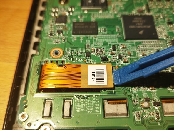 Kobo Touch (N905B) E-Reader Screen Replacement, Disconnect screen: crwdns2935265:03crwdnd2935265:01crwdnd2935265:02crwdne2935265:0