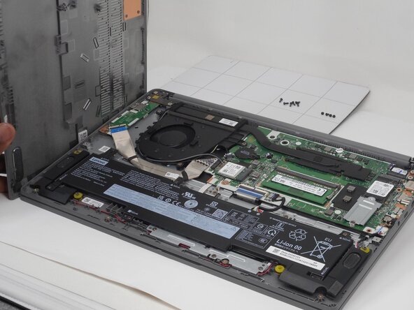 Lenovo IdeaPad 1-15ALC7 Speakers Replacement, Lower Case: crwdns2935265:01crwdnd2935265:03crwdnd2935265:03crwdne2935265:0