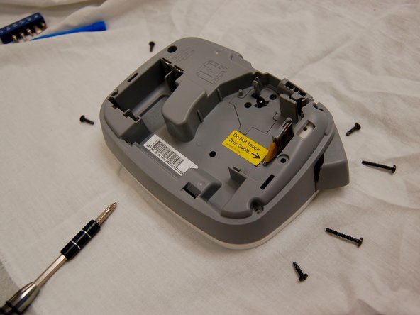 Brother PT-90 Personal Labeler Disassembly: crwdns2935265:04crwdnd2935265:03crwdnd2935265:03crwdne2935265:0