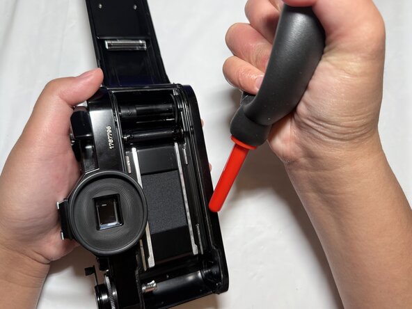 Canon A-1 Light Seal Replacement: crwdns2935265:07crwdnd2935265:02crwdnd2935265:02crwdne2935265:0