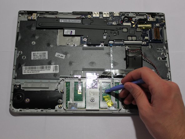 Samsung Chromebook Series 3 Speaker Replacement: crwdns2935265:09crwdnd2935265:02crwdnd2935265:03crwdne2935265:0