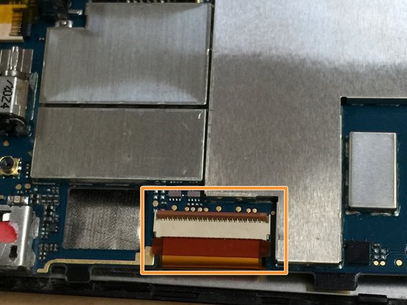 HTC Droid Incredible Teardown, Removing Strips and Motherboard: crwdns2935265:06crwdnd2935265:03crwdnd2935265:03crwdne2935265:0