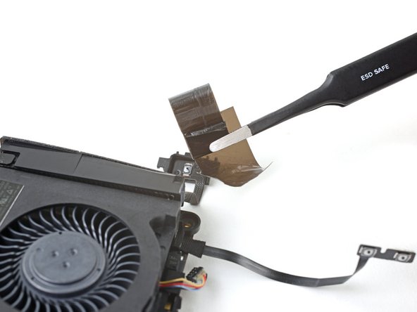 HTC Vive XR Elite Fan Replacement, Peel the tape: crwdns2935265:0101crwdnd2935265:03crwdnd2935265:03crwdne2935265:0