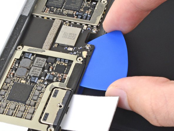 iPad Pro 9.7" Battery Replacement: step 94, image 2 of 2