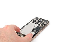 iPhone 16 Pro Battery Replacement