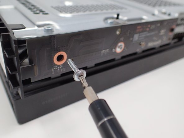 Changer un HDD pour un SSD sur une Xbox One X Project Scorpio Edition: étape 4, image 3 de 3