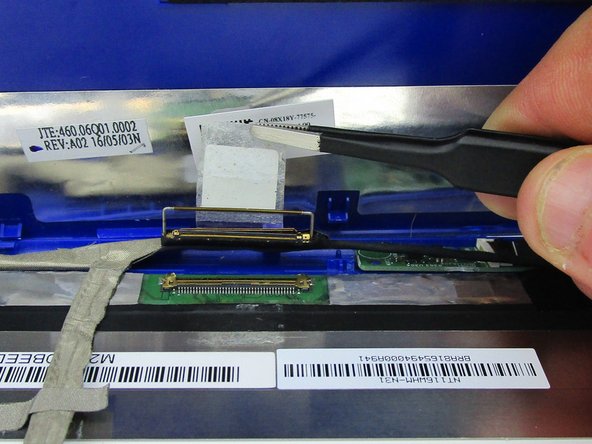 Dell Inspiron 11-3168 Screen Replacement: crwdns2935265:07crwdnd2935265:03crwdnd2935265:03crwdne2935265:0