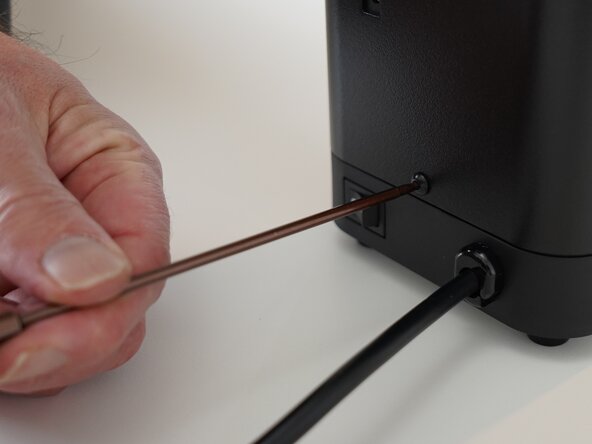 Disassembling Nano 7/LINK (D-P Serial), Removing the rear panel: crwdns2935265:04crwdnd2935265:02crwdnd2935265:03crwdne2935265:0