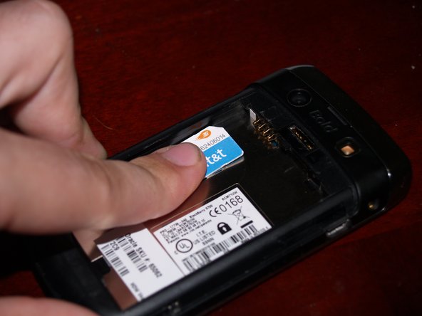 BlackBerry Bold 9700 Teardown: crwdns2935265:03crwdnd2935265:02crwdnd2935265:03crwdne2935265:0