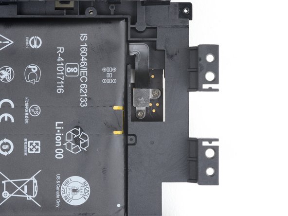 HTC Vive Focus Motherboard Replacement, Disconnect the battery: crwdns2935265:043crwdnd2935265:02crwdnd2935265:02crwdne2935265:0