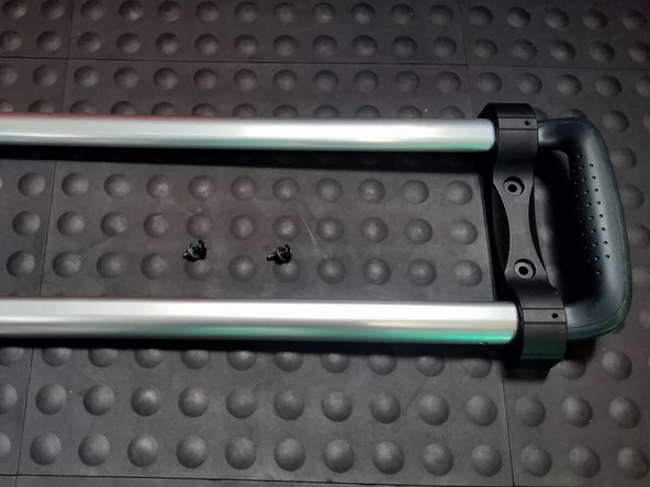 Timbuk2 - Quest Rolling Duffel Handle  Replacement: crwdns2935265:04crwdnd2935265:03crwdnd2935265:03crwdne2935265:0