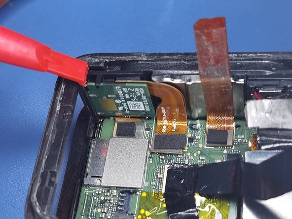 GoPro Hero 9 and 10 Black Disassembly, Charging port removal: crwdns2935265:05crwdnd2935265:02crwdnd2935265:02crwdne2935265:0