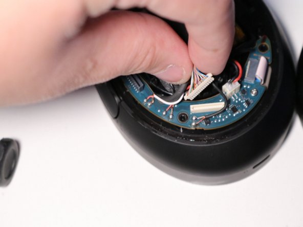 Sony WH-1000XM4 Swivel Replacement, Right side, data/pwr connector: crwdns2935265:07crwdnd2935265:02crwdnd2935265:02crwdne2935265:0