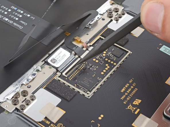 Microsoft Surface Laptop 5 (13.5-inch) Touchpad Replacement