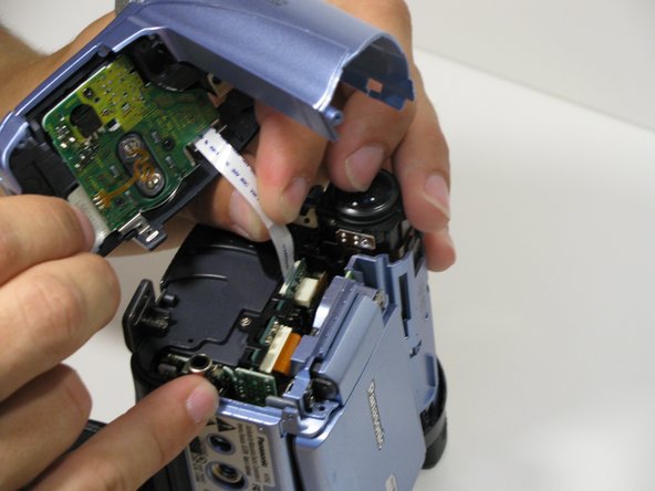 Panasonic PV-GS9 LCD panel replacement: crwdns2935265:09crwdnd2935265:02crwdnd2935265:02crwdne2935265:0