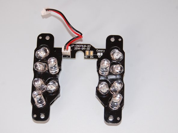 Canary  Connect (Home Internet Security Camera), Heat Sinks: crwdns2935265:03crwdnd2935265:03crwdnd2935265:03crwdne2935265:0