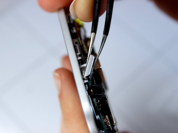 JIAYU F1 Power Button Replacement, Removing Power Button: crwdns2935265:05crwdnd2935265:02crwdnd2935265:03crwdne2935265:0