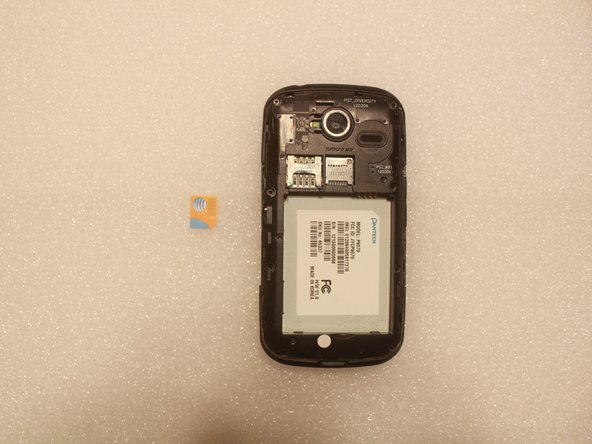 Pantech Burst Motherboard Replacement: crwdns2935265:04crwdnd2935265:02crwdnd2935265:02crwdne2935265:0