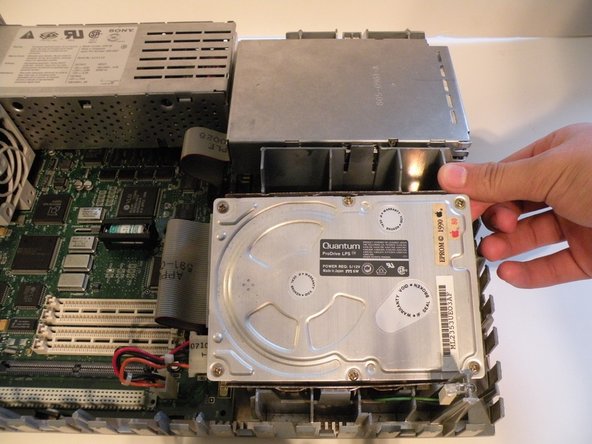 Macintosh IIsi Teardown, Hard Drive: step 5, image 2 of 3