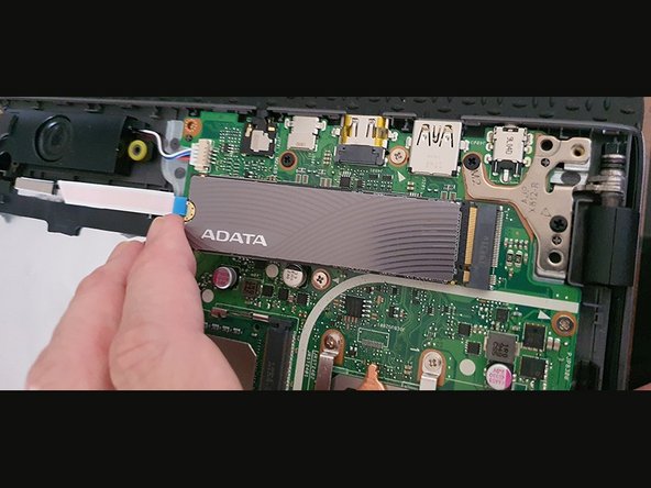 How toInstall a PCIe PCIe NVMe Gen3 module, Install the PCIe NVMe Module: crwdns2935265:04crwdnd2935265:03crwdnd2935265:03crwdne2935265:0