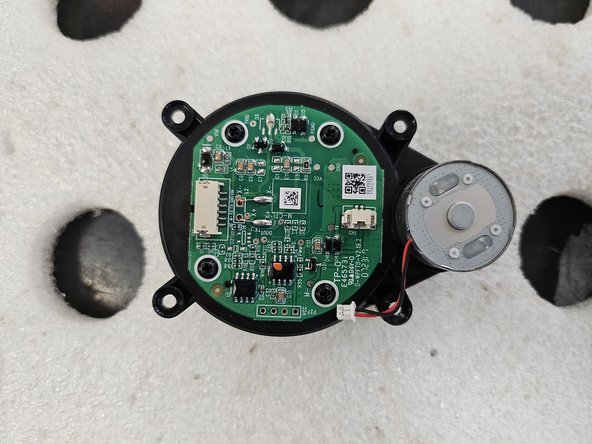 Roborock Q Revo: Laser Distance Sensor Replacement, Remove the cable from the LDS.: crwdns2935265:012crwdnd2935265:02crwdnd2935265:02crwdne2935265:0