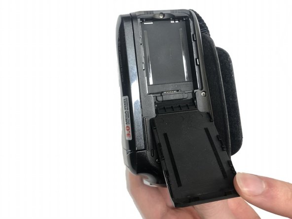 Canon Vixia HF R21 Battery Replacement: crwdns2935265:03crwdnd2935265:02crwdnd2935265:02crwdne2935265:0