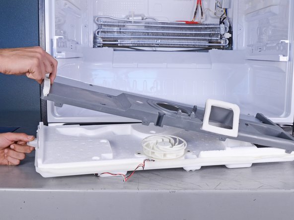 Samsung Refrigerator Evaporator Fan (Freezer Compartment) Replacement: crwdns2935265:013crwdnd2935265:02crwdnd2935265:03crwdne2935265:0