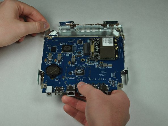 Apple Airport Extreme Model A1408 Logic Board Replacement: crwdns2935265:06crwdnd2935265:02crwdnd2935265:02crwdne2935265:0