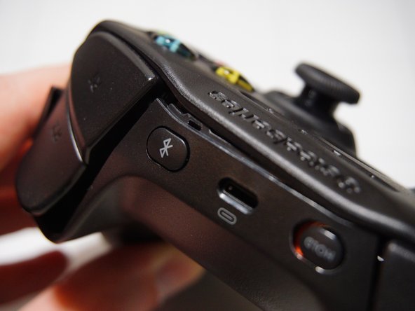 Unsticking SteelSeries Nimbus Triggers: crwdns2935265:05crwdnd2935265:02crwdnd2935265:03crwdne2935265:0