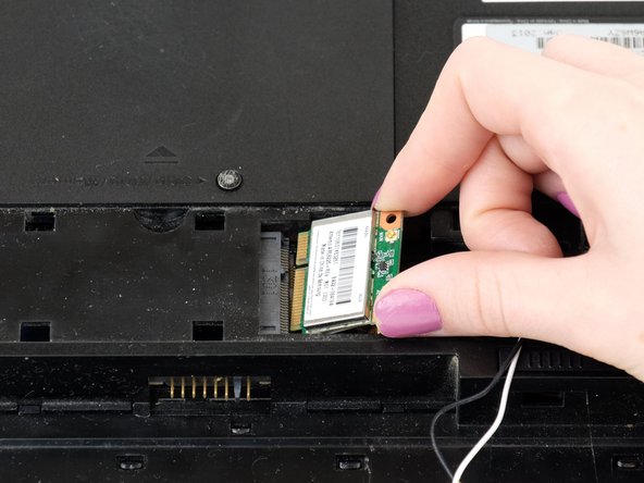Samsung NP350E5C-A02US Wifi card Replacement: crwdns2935265:00crwdnd2935265:01crwdnd2935265:01crwdne2935265:0