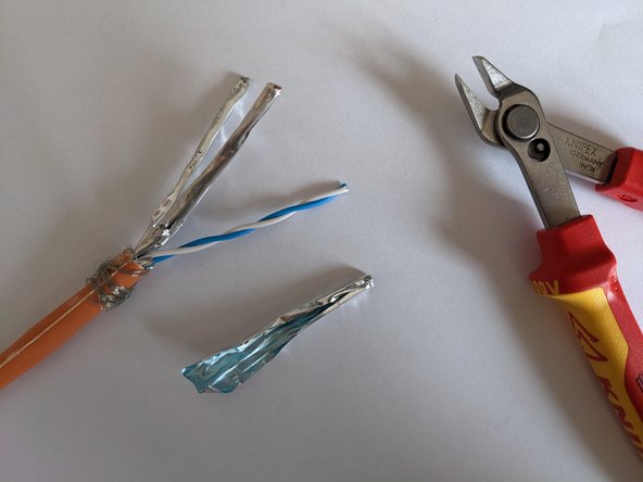 How to strip Cat.7 S/FTP PiMF Ethernet Cable, Remove the shielding: crwdns2935265:05crwdnd2935265:02crwdnd2935265:02crwdne2935265:0