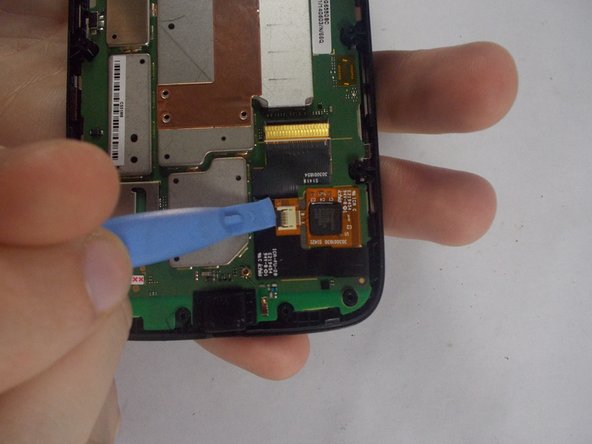 Motorola Moto G 1st Generation Display Assembly Replacement, Disconnecting the Display Cable.: crwdns2935265:07crwdnd2935265:02crwdnd2935265:02crwdne2935265:0